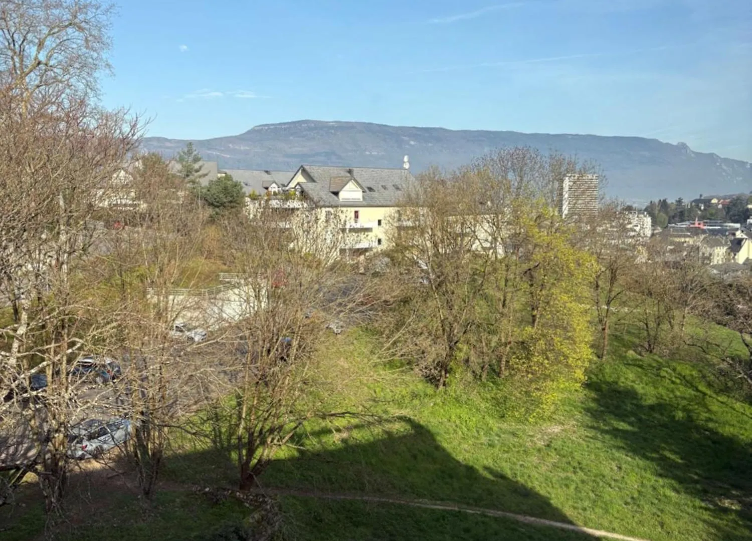 Studio Lumineux Et Elegant - Parking Gratuit Chambéry France